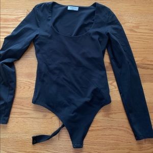Contour Scoopneck Bodysuit